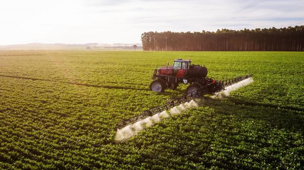 Massey Ferguson introduced the MF 500R Series Sprayer, a reliable, user-friendly solution that provides cost-effective spray applications and increased independence for North American farmers